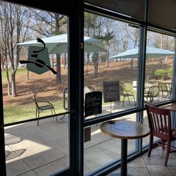 Caribou Coffee - Outside seating
