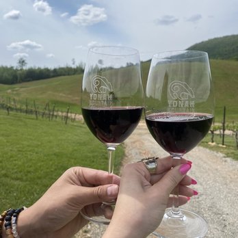 Yonah Mountain Vineyards - Cab franc - Wineries Near Me - Cleveland, Georgia Yonah Mountain Vineyards - Cab franc - Wineries Near Me - Cleveland, Georgia
