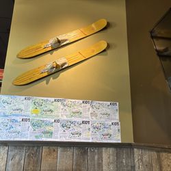 MacKenzie River Pizza, Grill & Pub - Ambience