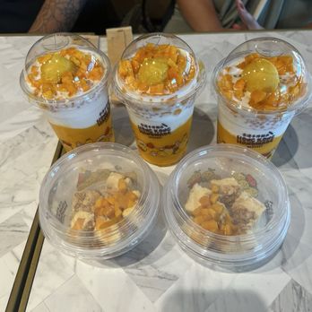 Hui Lau Shan - Desserts Near Me - Irvine, California