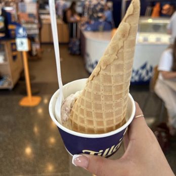 Tillamook Market - Ice Cream & Frozen Yogurt Near Me - Portland, Oregon