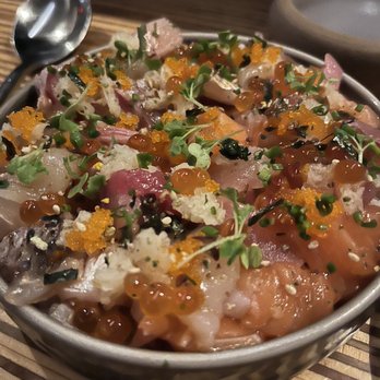 Gi-Jin - Chirashi - Sushi Bars Near Me - Pittsburgh, Pennsylvania Gi-Jin - Chirashi - Sushi Bars Near Me - Pittsburgh, Pennsylvania