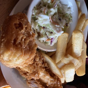London Bridge Pub - Fish and chips - British Near Me - Monterey, California