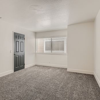 Woodmere - Apartments Near Me - Ontario, California