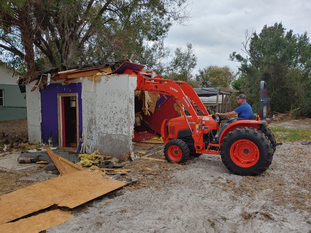 Broken Soil Land Clearing and Hauling - tree service in Lake Placid, FL
