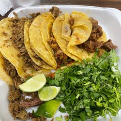 El Ranchero Meat Market - 3 Tacos de Fajita, 1 Taco de Pastor, 1 Taco de Lengua