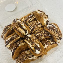 Fivethumbsup - Turtle cheesecake tacos