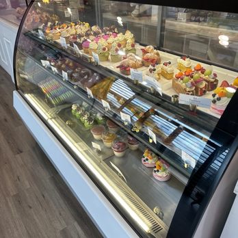 Desseire - Bakeries Near Me - Houston, Texas