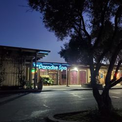 The Paradise Spa - Outside
