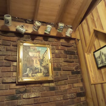 Chef Klaus' Bier Stube - German Near Me - Frankfort, Illinois Chef Klaus' Bier Stube - German Near Me - Frankfort, Illinois