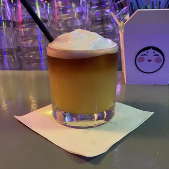 Wang Chung's - Mai Tai with Cream - Karaoke Near Me - Honolulu, Hawaii