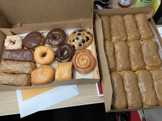 Chuck's Donuts by null