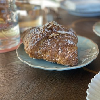 The Bungalow Kitchen - Almond Croissant - New American Near Me - Tiburon, California