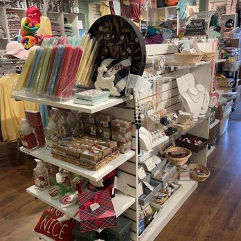 Love Lane Sweet Shoppe - Something for everyone! - Candy Stores Near Me - Mattituck, New York