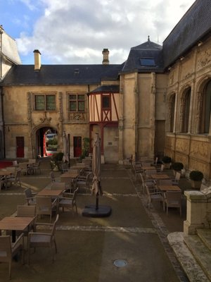 Hotel de Bourgtheroulde, Autograph Collection by null