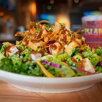 Islands Restaurant - Island's Wiqui Waqui Salad - Burgers Near Me - Burbank, California