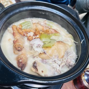 Mr Bao Stone Pot Restaurant - Special pepper pork feet pork $18.95 - Chinese Near Me - Scarborough, Ontario Mr Bao Stone Pot Restaurant - Special pepper pork feet pork $18.95 - Chinese Near Me - Scarborough, Ontario