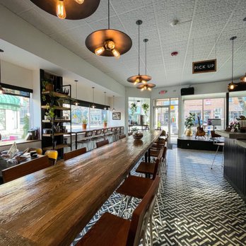 Ambee Coffee - Indoor view - Coffee & Tea Near Me - Somerville, New Jersey
