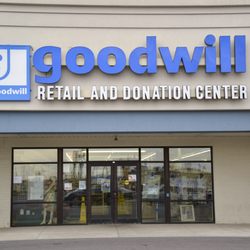 Goodwill Store - Store Front