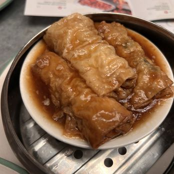 Tim Ho Wan - S5. Steamed Bean Curd filled with Shrimp, Meat Vegetable - Dim Sum Near Me - Irvine, California Tim Ho Wan - S5. Steamed Bean Curd filled with Shrimp, Meat Vegetable - Dim Sum Near Me - Irvine, California