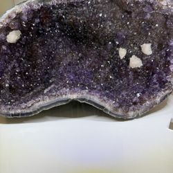 Advantage Dermatology - Huge Amethyst