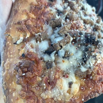 Aron's Pizza - It's dried up and hard. - Italian Near Me - Orange Park, Florida