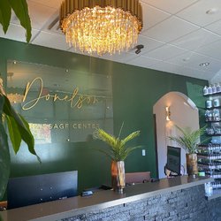 Donelson Massage Center - Guest Service Desk