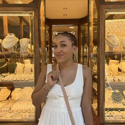 Ponte Vecchio - It's the perfect place to buy something special for someone special.