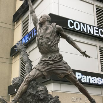 United Center - Stadiums & Arenas Near Me - Chicago, Illinois United Center - Stadiums & Arenas Near Me - Chicago, Illinois