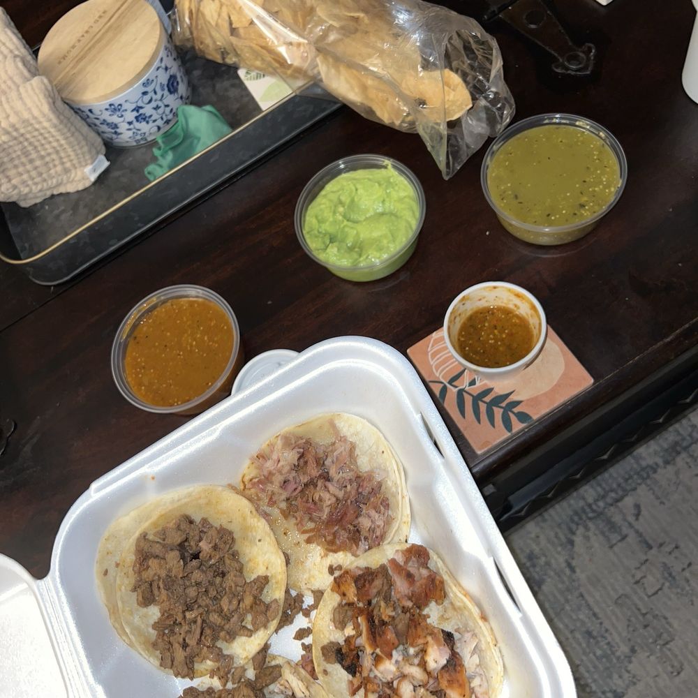 Carniceria Ponderosa - Carne Asada, Pollo, and Carnitas tacos. Guacamole, salsa Verde and red salsa along with their special taco salsa and chips. - International Grocery Near Me - Phoenix, Arizona Carniceria Ponderosa - Carne Asada, Pollo, and Carnitas tacos. Guacamole, salsa Verde and red salsa along with their special taco salsa and chips. - International Grocery Near Me - Phoenix, Arizona