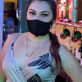Bowles Burritos - Cheyne behind the bar tonight (02/02)2021) - Mexican Near Me - Kailua, Hawaii Bowles Burritos - Cheyne behind the bar tonight (02/02)2021) - Mexican Near Me - Kailua, Hawaii