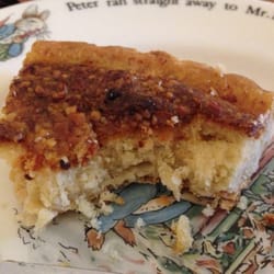 Queen Of Tarts - Almond tart : crumbly and light