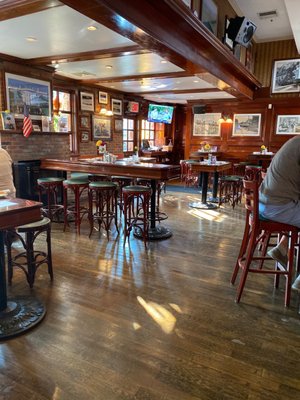 Rory Dolan's Restaurant & Bar by null
