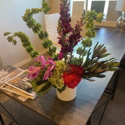 Delma's, The Flower Booth