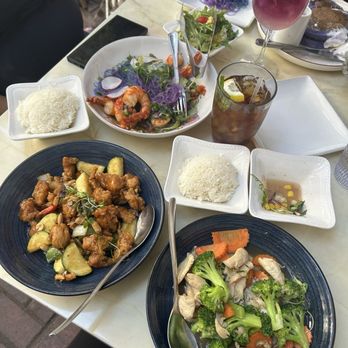 Queen Violet WeHo - Chinese Near Me - West Hollywood, California Queen Violet WeHo - Chinese Near Me - West Hollywood, California