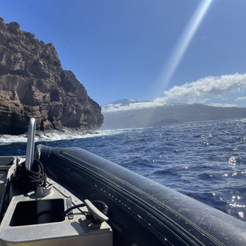 Maui Snorkel Charters - Boat Tours Near Me - Kihei, Hawaii Maui Snorkel Charters - Boat Tours Near Me - Kihei, Hawaii