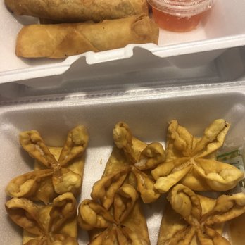 Point Market & Vietnamese Restaurant - Egg rolls and crab Rangoons - Vietnamese Near Me - Stevens Point, Wisconsin Point Market & Vietnamese Restaurant - Egg rolls and crab Rangoons - Vietnamese Near Me - Stevens Point, Wisconsin