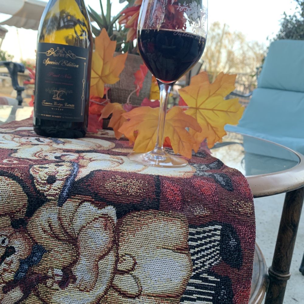 Tuscan Ridge Estate Winery - Good Pinot nor - Wineries Near Me - Red Bluff, California Tuscan Ridge Estate Winery - Good Pinot nor - Wineries Near Me - Red Bluff, California