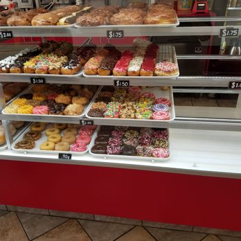 Steve’s Donuts - Love Linda's Donuts on Arlington Ave near the airport. - Donuts Near Me - Riverside, California Steve’s Donuts - Love Linda's Donuts on Arlington Ave near the airport. - Donuts Near Me - Riverside, California