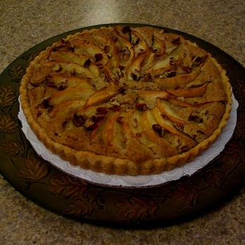 A-Frame Bakery - Apple Pecan Tart - Bakeries Near Me - Williamstown, Massachusetts