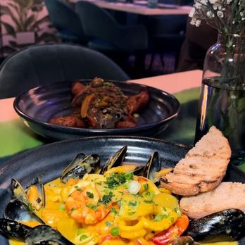 Que Rico Tapas Bar - Chupe de marisco - Spanish Near Me - Toronto, Ontario Que Rico Tapas Bar - Chupe de marisco - Spanish Near Me - Toronto, Ontario