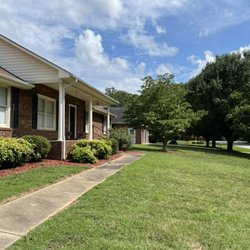 Curb Appeal - Edged sidewalk!