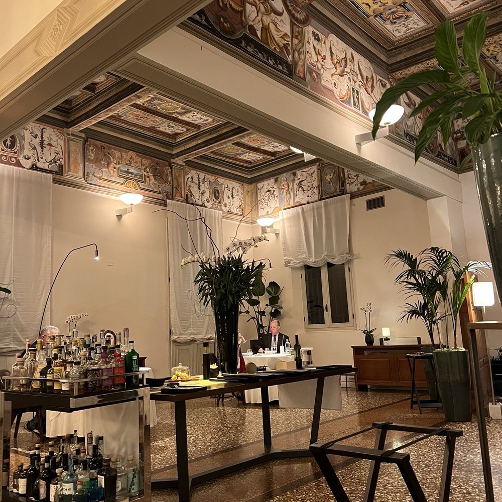 Loison Shop: Italian Artisan Panettone, Cakes, Loaves and Biscuits, image size:1000x1000