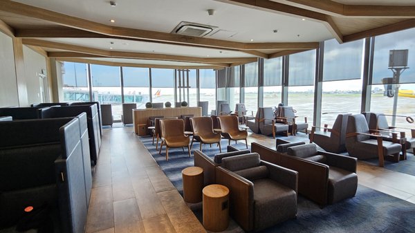 Mactan-Cebu International Airport by null