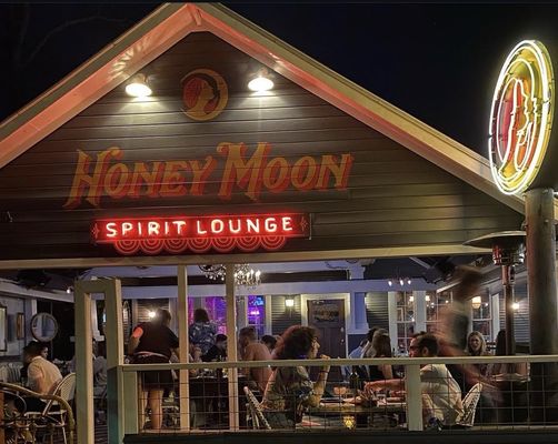 Honey Moon Spirit Lounge by null