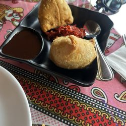 Royal Aroma - Samosas