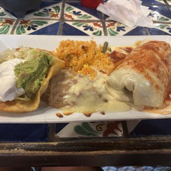Jalapenos Mexican Grill - Shredded beef burrito - Mexican Near Me - Savannah, Georgia Jalapenos Mexican Grill - Shredded beef burrito - Mexican Near Me - Savannah, Georgia