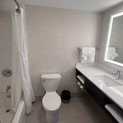 Holiday Inn Express Neptune