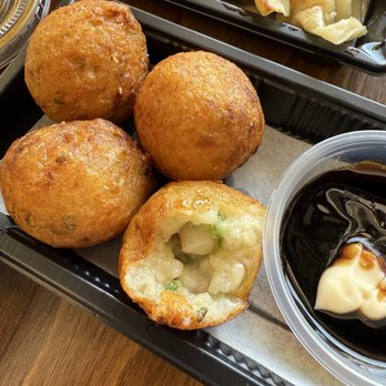 Pacific East - Takoyaki (4) - Sushi Bars Near Me - Westlake, Ohio Pacific East - Takoyaki (4) - Sushi Bars Near Me - Westlake, Ohio