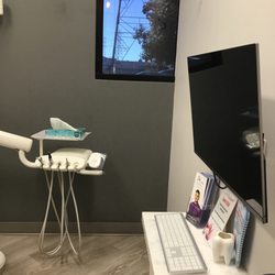 Avra Dental